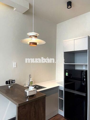 Cho thuê căn hộ 35m2 Full NT mới xây gần Đại học UEH,HOA SEN, HUFLIT..