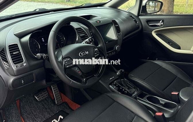 Kia Cerato 2017 1.6 AT - 90000 km
