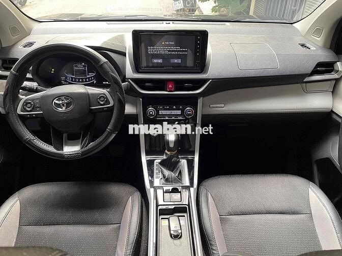 Toyota Veloz Cross 2024 - 18 ngàn km bao sang tên