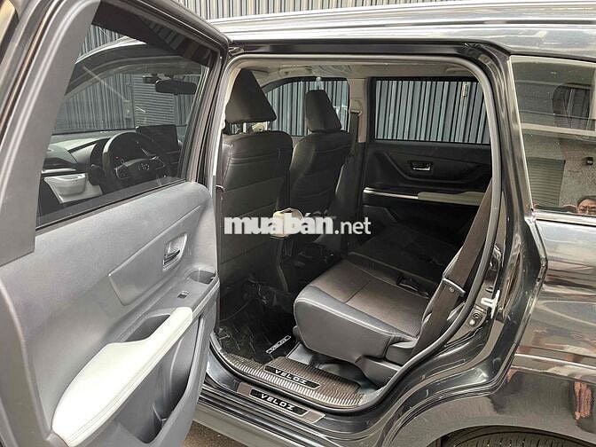 Toyota Veloz Cross 2024 - 18 ngàn km bao sang tên