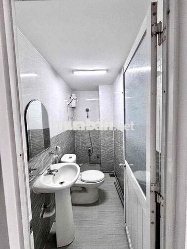 KHAI TRƯƠNG NHÀ MỚI NGAY LÝ THƯỜNG KIỆT - GẦN HUFLIT CƠ SỞ BA GIA