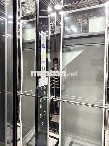 Toà nhà 5 tầng 122m2 - Dòng tiền khoảng 1.8 tỷ/năm (7.5%) - 25.2 Tỷ