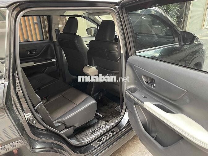Toyota Veloz Cross 2024 - 18 ngàn km bao sang tên