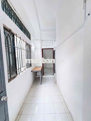 CHDV 40m2 có gác-ban công-tách bếp Phạm Phú Thứ Q.Tân Bình