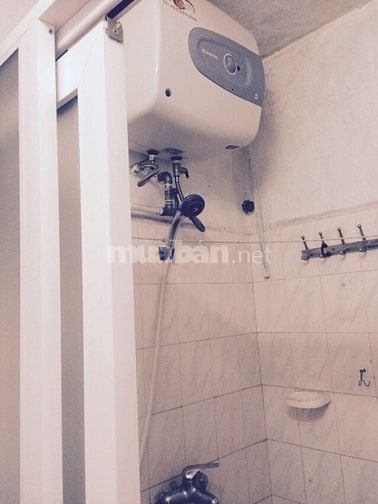 Chính chủ cho thuê căn hộ chung cư, tầng 5, nhà A5 tập thể Thành Công,