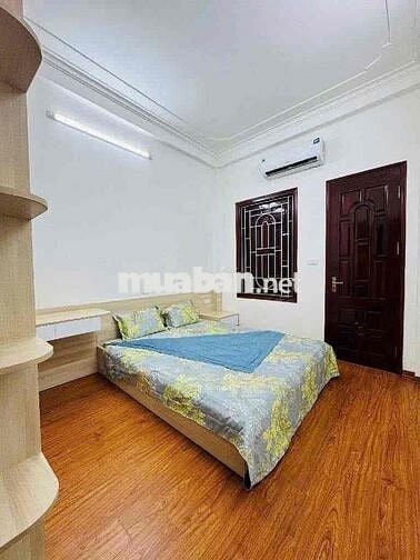 Bán nhà Quận 7, đường 77, Tân Quy, 40m2,3 tầng, 5 tỷ 5
