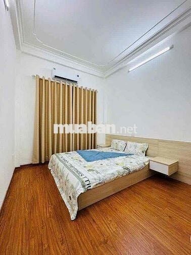 Bán nhà Quận 7, đường 77, Tân Quy, 40m2,3 tầng, 5 tỷ 5
