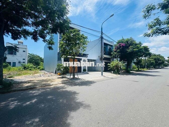 Đất đường 7m5 Ngũ Hành Sơn gần làng đại học 3tỷ670 sạch đẹp