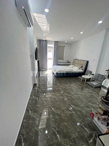 Nhà 5 tầng (4x17m), mới xây 2021. Hẻm xe tải gần mặt tiền