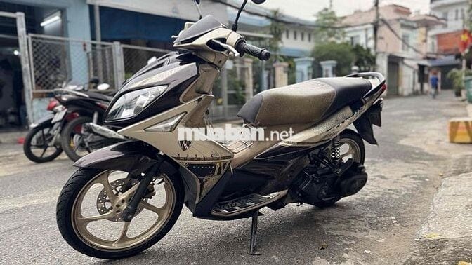 Yamaha Nouvo 135cc - Cavet theo xe đầy đủ