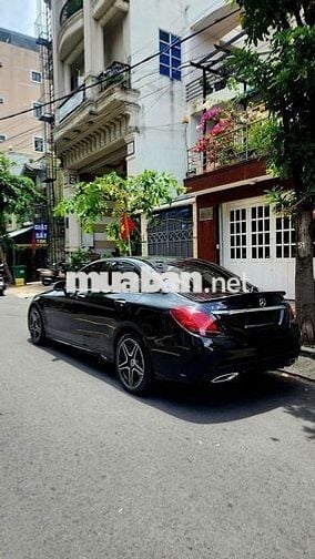 Bán xe C300 AMG sx 2019 - 38000miles