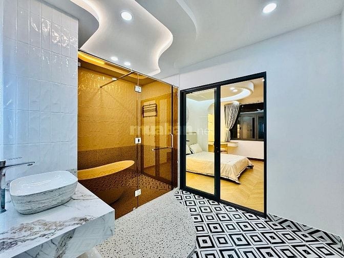💥NHỈNH 8 TỶ CÓ NHÀ MỚI ĐẸP SÁT Q1💥 🍀NHÀ XÂY MỚI - HXH THÔNG 