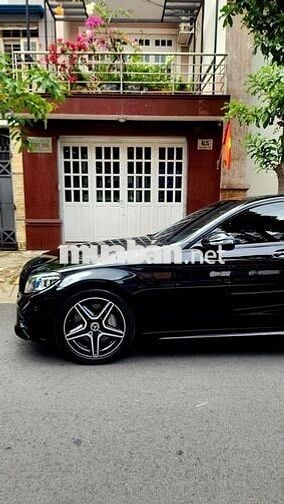 Bán xe C300 AMG sx 2019 - 38000miles