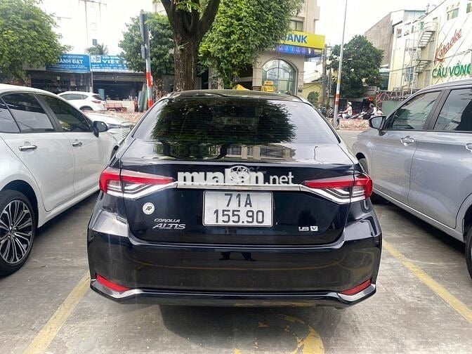 Toyota Corolla Altis 2023 1.8V, gia đình, 1 chủ