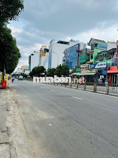 CHo thuê nhà mặt tiền đường Tây thạnh 4x22m 1L thông suốt vị trí đẹp