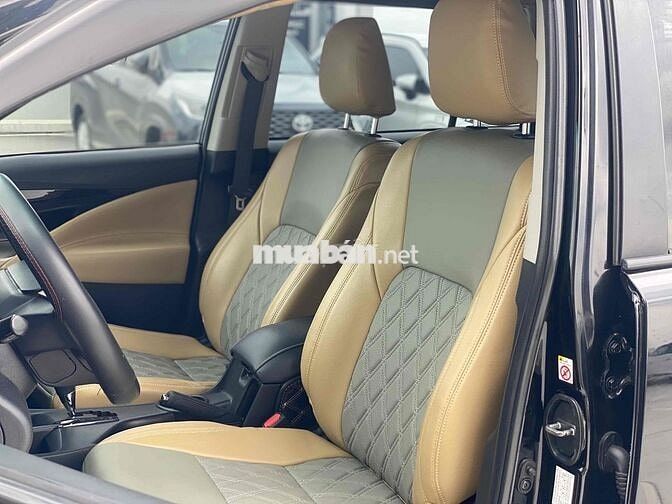 Toyota Innova 2018 2.0 Venturer - 126000 km