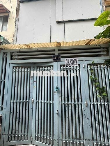 Cho thuê nhà 2MT 44/1H Ngô Tất Tố P19 BT