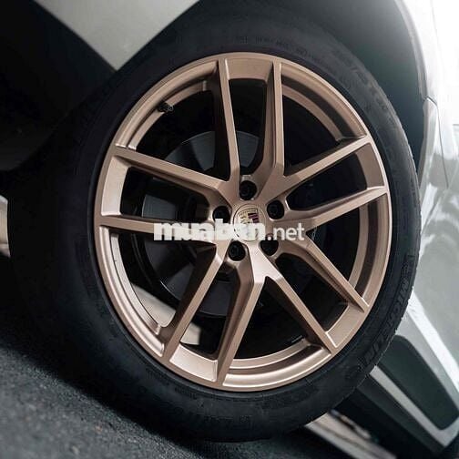 Porsche Macan Đklđ 2021- Trả trước 800