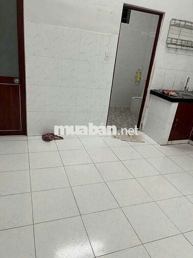 Cho thuê nhà cấp 4 quốc lộ 13 củ 60m 7tr/ tháng