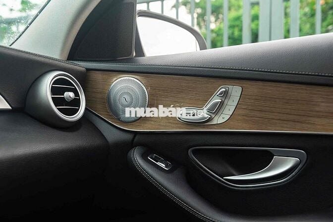 Mercedes C250 Exclusive Đklđ 2019- trả trước 250