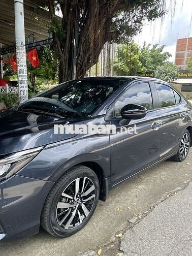 Honda City 2022 RS - 20.000km - chính chủ xe ít đi