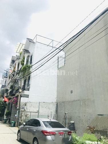 BÁN ĐẤT LÔ GÓC HẺM XE HƠI ĐƯỜNG PHẠM VĂN ĐỒNG, P. LINH TÂY. 80M2, 6.8