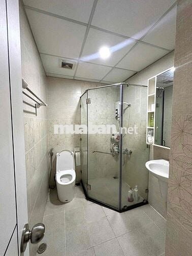 BÁN GẤP CĂN HỘ CHUNG CƯ NGUYỄN KIM 71m2-2pn/2wc TẦNG TRUNG, QUẬN 10 SỔ