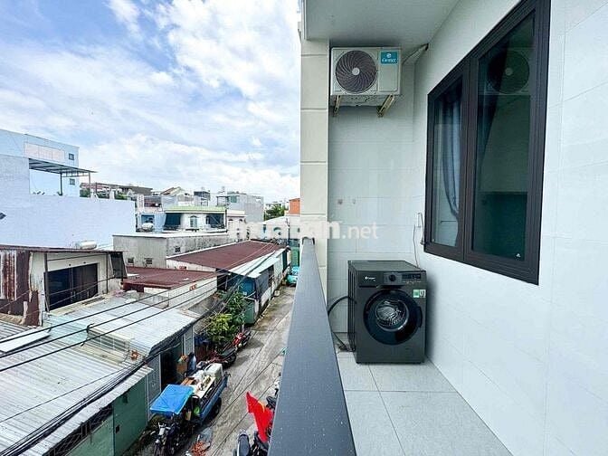 🔑🏠Cho thuê căn Stu siêu đẹp gần Văn Lang, bancol, thang máy, máy giặt