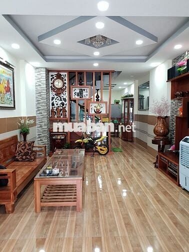 Bán nhà 3 lầu mặt tiền đường 12m, tại hẻm 1979 Huỳnh Tấn Phát, Nhà Bè