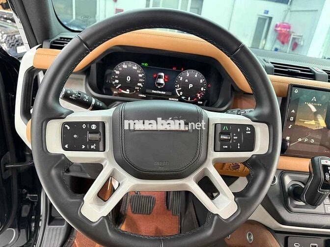 🇬🇧Defender sx 2023 P400 3.0 AT - 11000 km