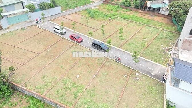 BÁN 2 LÔ ĐẤT ĐẸP GIÁ RẺ TẠI HOÀ LẠC, 1 PHÚT RA METRO 5 -100M2 GIÁ 4 TỶ