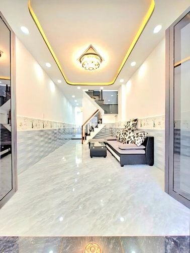 BÁN NHÀ ĐẸP - MỚI HOÀN THIỆN 1 LẦU - TIẾP GIÁP QUẬN 7