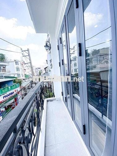 💥STUDIO BAN CÔNG THOÁNG 35m2 - FULL NT - GẦN IUH, VLU