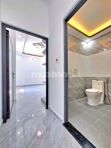 BÁN NHÀ ĐẸP - MỚI HOÀN THIỆN 1 LẦU - TIẾP GIÁP QUẬN 7