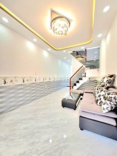 BÁN NHÀ ĐẸP - MỚI HOÀN THIỆN 1 LẦU - TIẾP GIÁP QUẬN 7