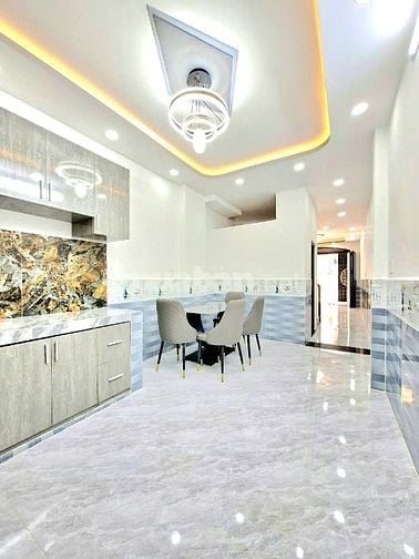 BÁN NHÀ ĐẸP - MỚI HOÀN THIỆN 1 LẦU - TIẾP GIÁP QUẬN 7