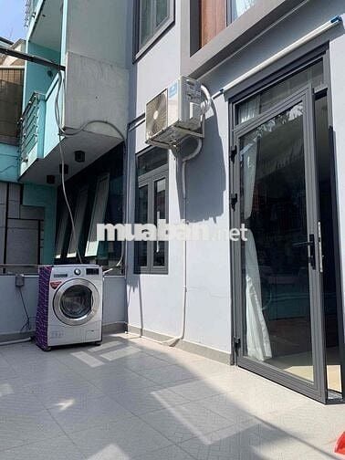 Căn Hộ 1PN Ban Công, Máy Giặt Riêng, NT Xịn Gần Cvien 23/9 - Quận 1