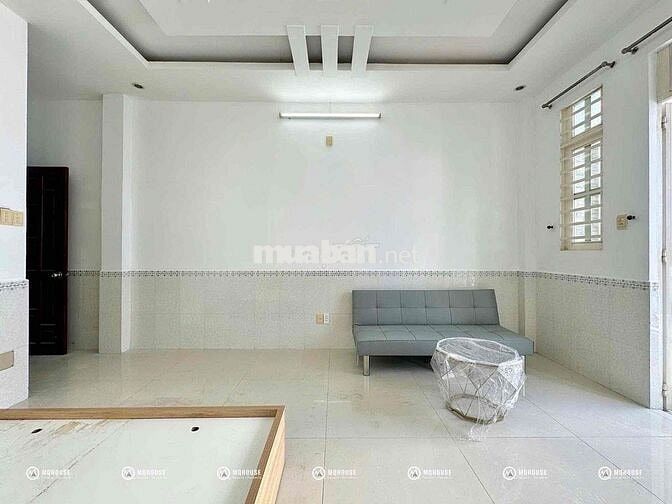 STUDIO 35m2 bancol FULL NỘI THẤT mới 100% ngã tư Âu Cơ - Lạc Long Quân