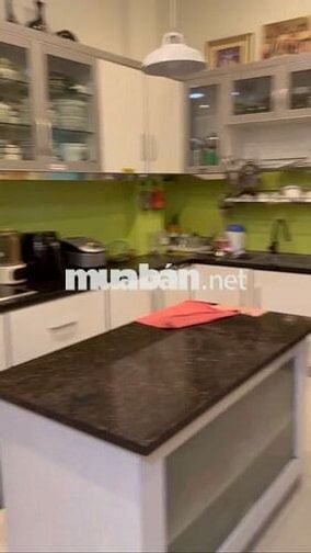 Phòng đẹp giá RẺ tiện nghi đầy đủ