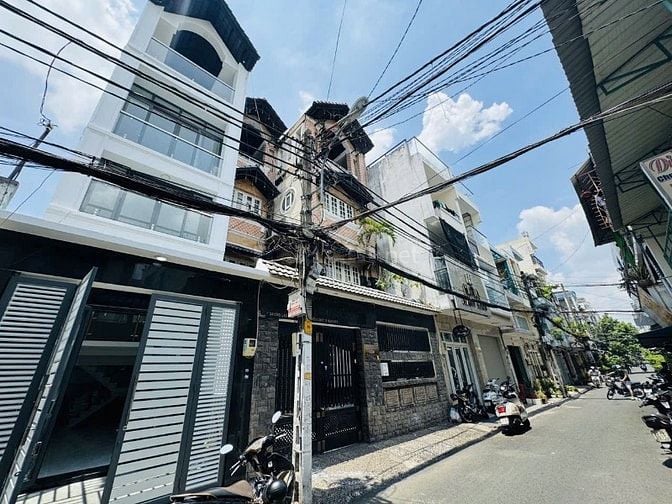 Bán Nhà Hẻm Xe Hơi Tránh Quân 11 -5Tầng-7PN-Giá 8,99 Tỷ 