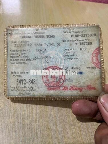 kẹt tiền bán gấp