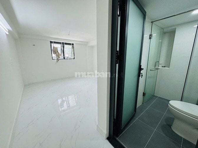 Bán Nhà Hẻm Xe Hơi Tránh Quân 11 -5Tầng-7PN-Giá 8,99 Tỷ 