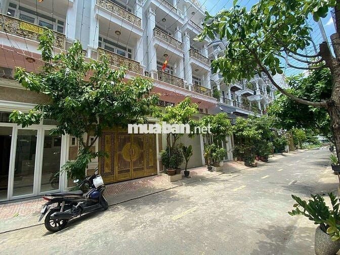 NHÀ PHỐ KDC LỘC VỪNG CẠNH VẠN PHÚC CITY