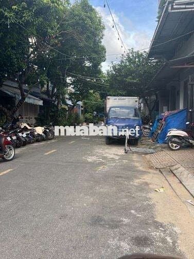 KHU HỌ LÊ 
Bán MTNB đường Lê Sao, P.Phú Thạnh, Tân Phú:dt 3,9x18m