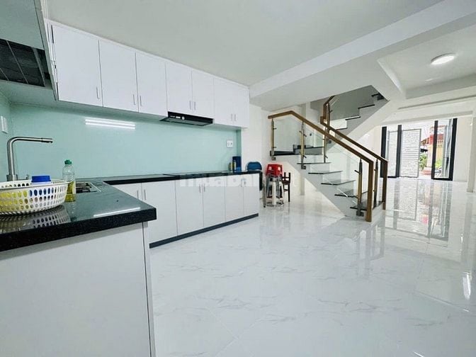 Bán Nhà Hẻm Xe Hơi Tránh Quân 11 -5Tầng-7PN-Giá 8,99 Tỷ 