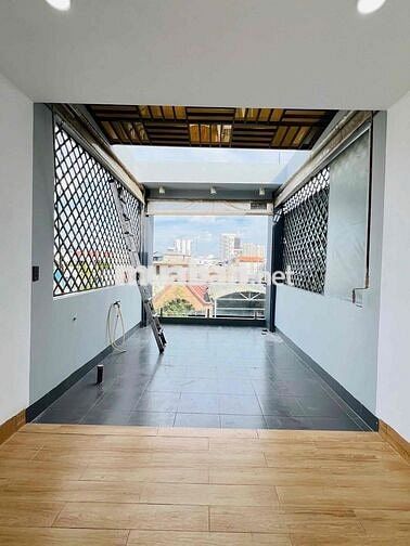 💥HẺM XE TẢI💥5 TẦNG💥CÓ THANG MÁY💥CHỈ NHỈNH 8 TỶ💥CMT8, Q3