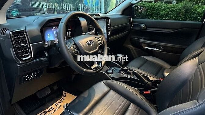 Ford Ranger 2024 Sport 4X4 AT siêu lướt 6000 km