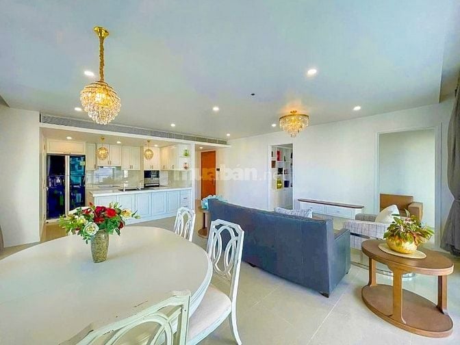 Bán Căn hộ tại Diamond Island tháp Brilliant view sông 3PN 180m2