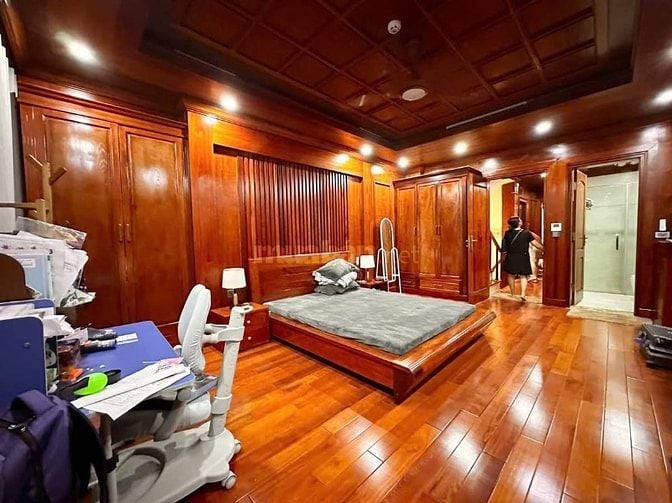 80m2* 9 Tầng Mặt phố + 1 mặt ngõ, đầy đủ GPXD, Pccc, nội thất bạc tỷ 