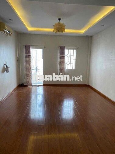Cho thuê nhà 2 phòng ngủ hẻm ba gác, Lò Siêu P16 Q11